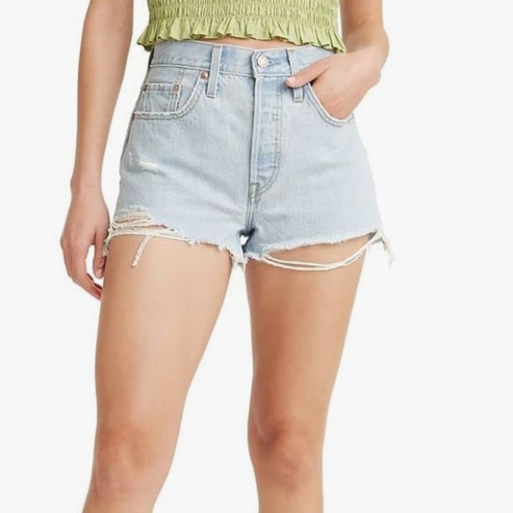 Levi's 501 Shorts Bleached